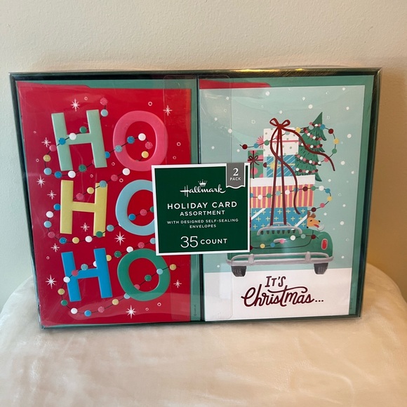 Hallmark Holiday Card Set – 35 Count (2 Designs) – New in Box - Picture 3 of 5
